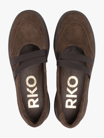 Balerini de la RYŁKO pe maro