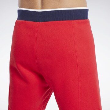Reebok Regular Спортен панталон в червено