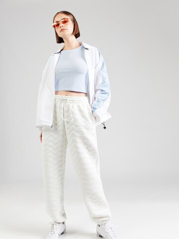 T-shirt Nike Sportswear en bleu