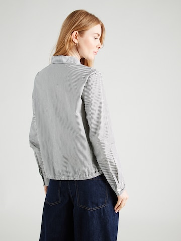 s.Oliver Blouse in Zwart