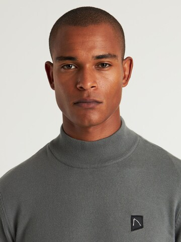 CHASIN' Sweater 'Ard Mock' in Grey