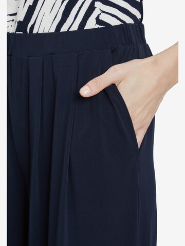 Betty Barclay Loose fit Pleat-Front Pants in Blue