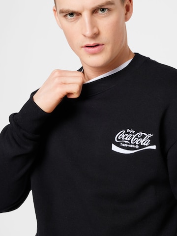 JACK & JONES Sweatshirt 'COCA COLA' in Black