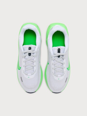 NIKE - Sapatilha de desporto 'Stellar Ride' em branco