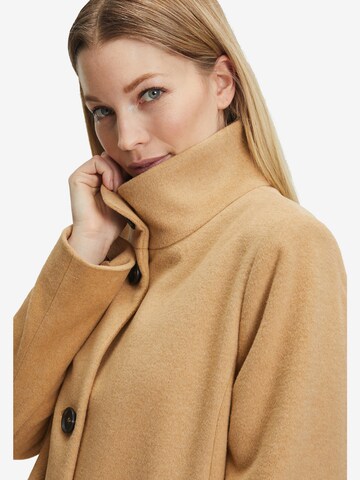 Manteau mi-saison Betty Barclay en beige