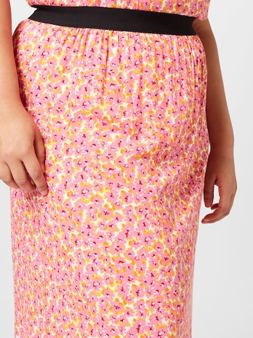 ONLY Carmakoma Skirt in Pink