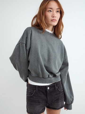 BALMOHK Sweatshirt in Grau: Vorderseite