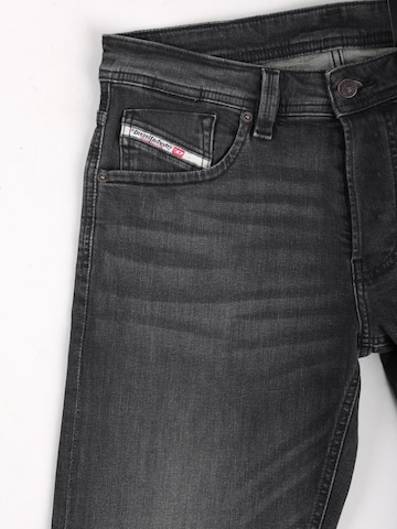 regular Jeans 'LARKEE-X' di DIESEL in grigio