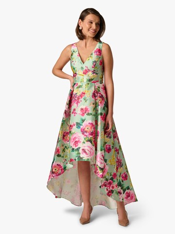 Adrianna Papell Jurk in Groen: voorkant