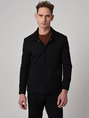 Manteau mi-saison Antioch en noir : devant