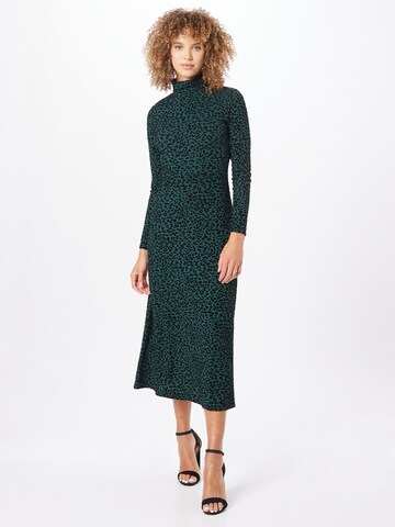 Robe Warehouse en vert : devant