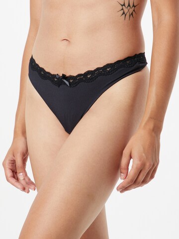 Hunkemöller Thong 'Lola' in Black: front