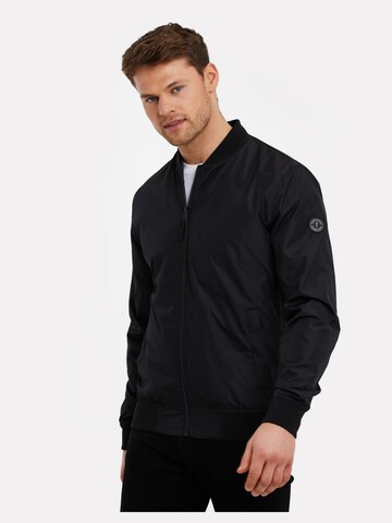 Threadbare Between-season jacket 'Rudie' in Black: front