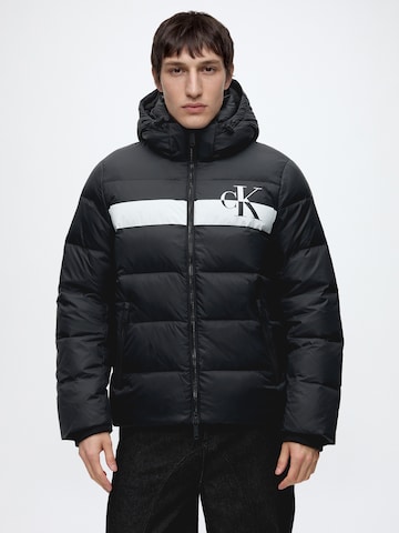 Calvin Klein Jeans Kurtka zimowa w kolorze czarny: przód
