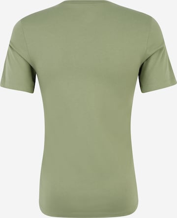 Nike Sportswear Regular fit Shirt 'Club' in Green