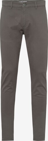 Cross Jeans Chino Pants in Green: front