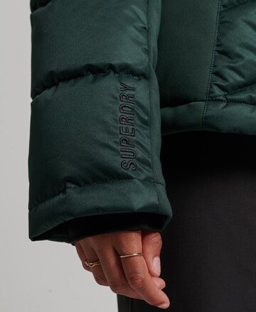 Superdry Outdoorjacke in Grün