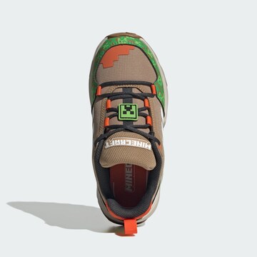 ADIDAS TERREX Lage schoen 'Minecraft AX4R' in Bruin