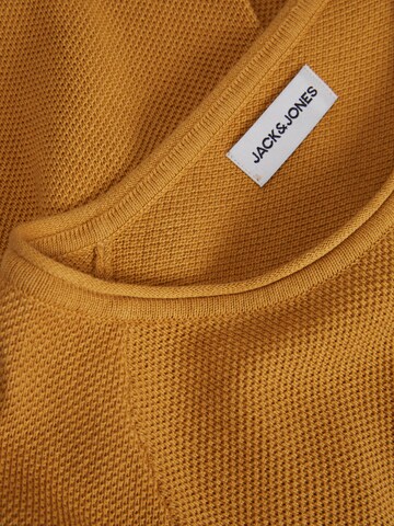JACK & JONES Klasický střih Svetr 'Hill' – hnědá