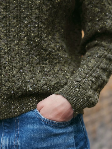 Next Sweater in Green