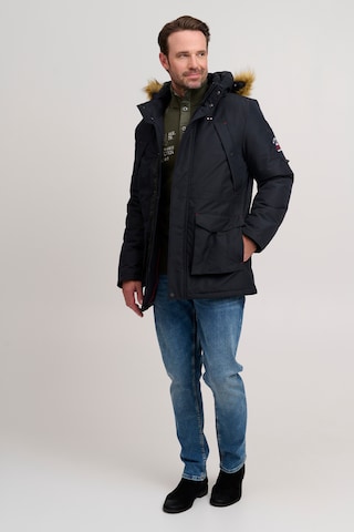 FQ1924 Winterjacke 'AEGIR' in Schwarz