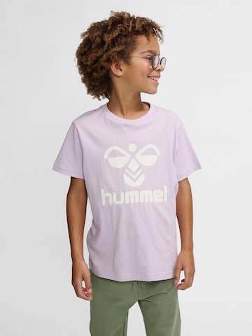 T-Shirt 'Tres' Hummel en violet : devant