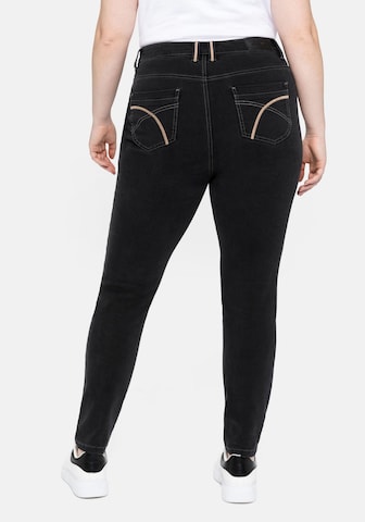 SHEEGO Skinny Jeansy w kolorze czarny