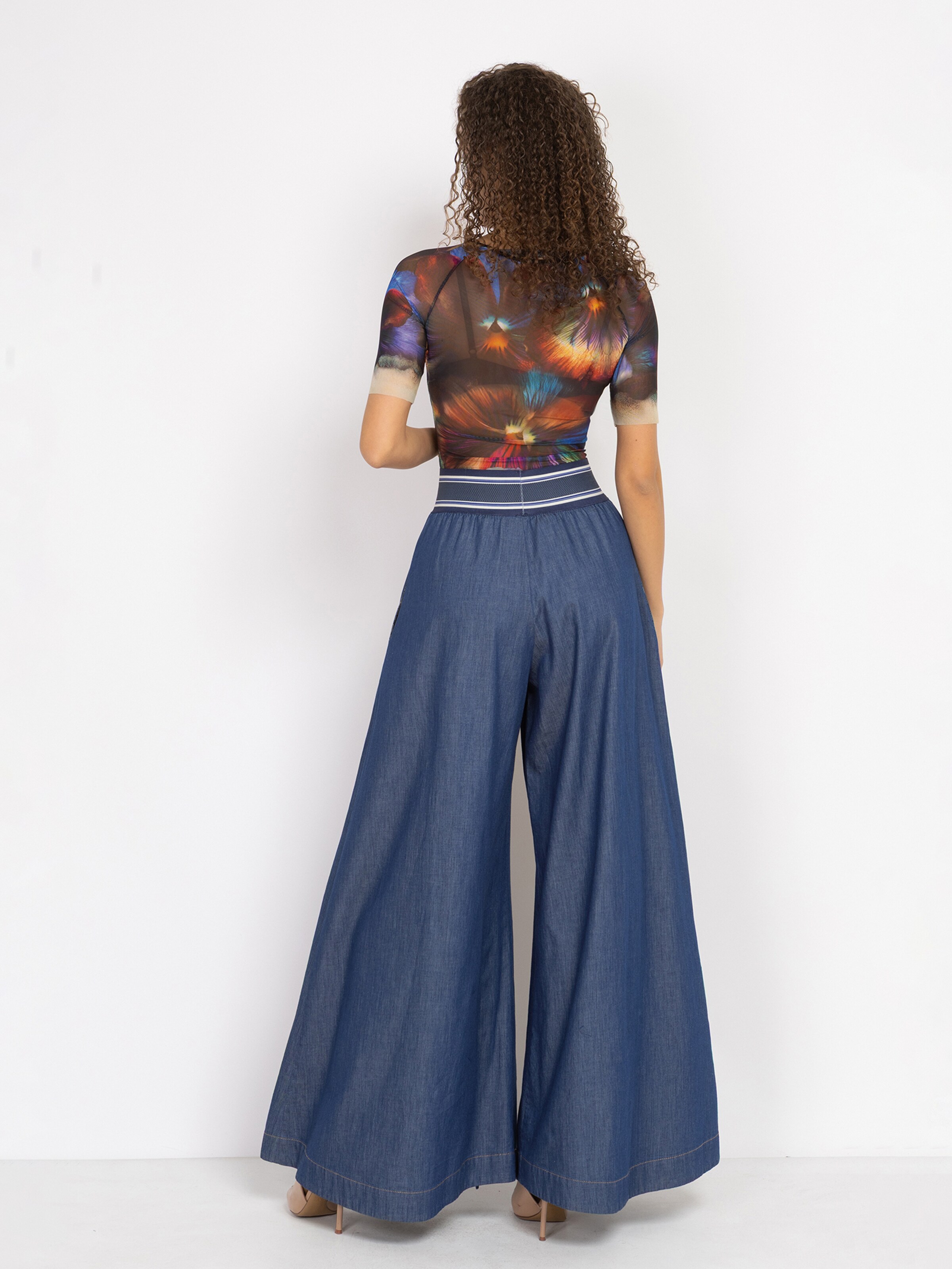 JIORO Wide leg Trousers 'ESSENTIALS' in Blue