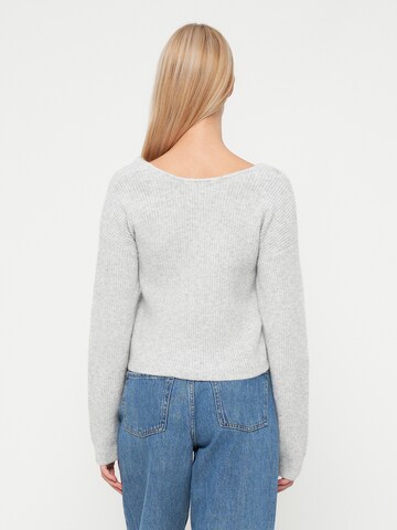 PIECES Pulóver 'PCSILLY' - szürke