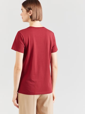 GUESS - Camiseta en rojo