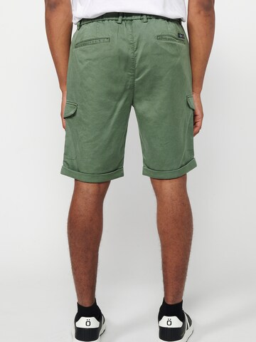 regular Pantaloni di KOROSHI in verde