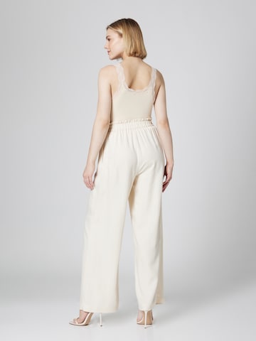 Guido Maria Kretschmer Women Wide leg Pleat-Front Pants 'Rabea ' in White: back