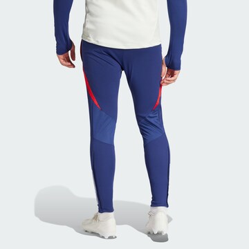 Coupe slim Pantalon de sport 'Olympique Lyonnais Tiro 24' ADIDAS PERFORMANCE en bleu