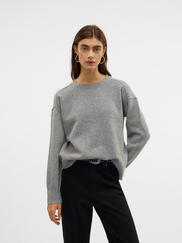 VERO MODA Sweater 'VMSERENA' in Grey: front