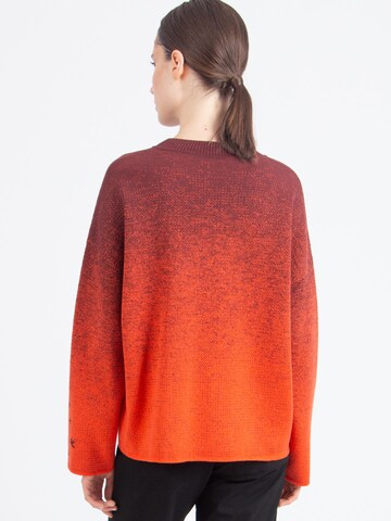 IVKO Pullover in Orange
