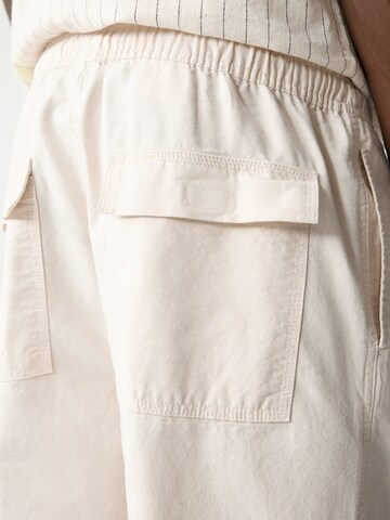 Effilé Pantalon Pull&Bear en beige