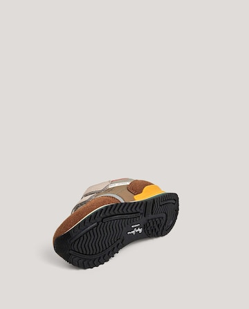 Sneaker 'London Essence' di Pepe Jeans in marrone