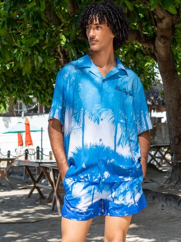 BLUE SKY INN Board Shorts in Blue