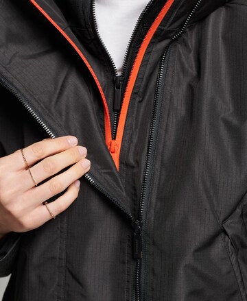 Superdry Performance Jacket 'SD-Windcheater' in Black