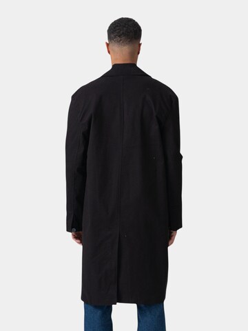 TEESHOPPEN Mantel 'Philip' in Schwarz