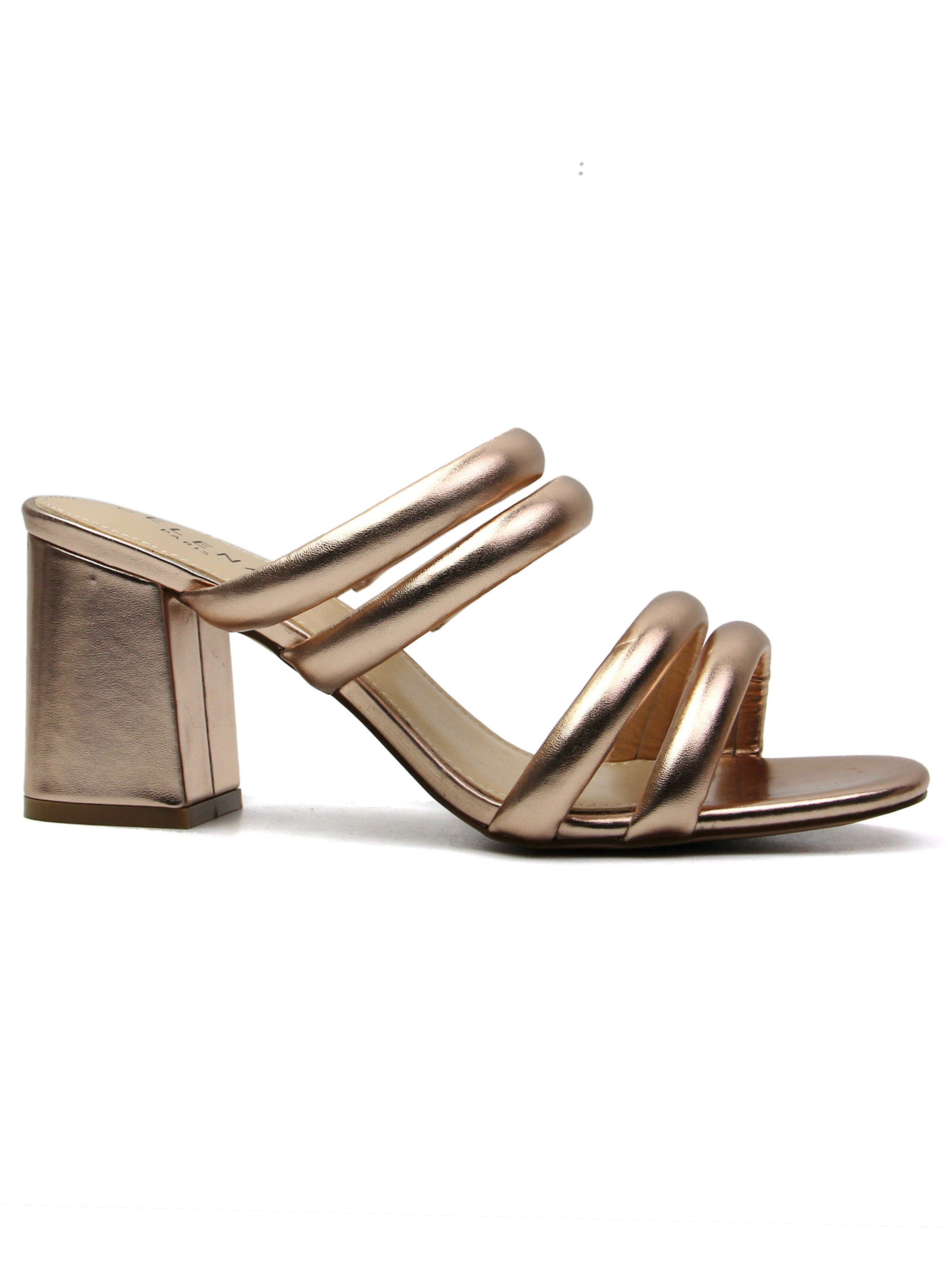 Celena - Sandália 'Cristina' em ouro