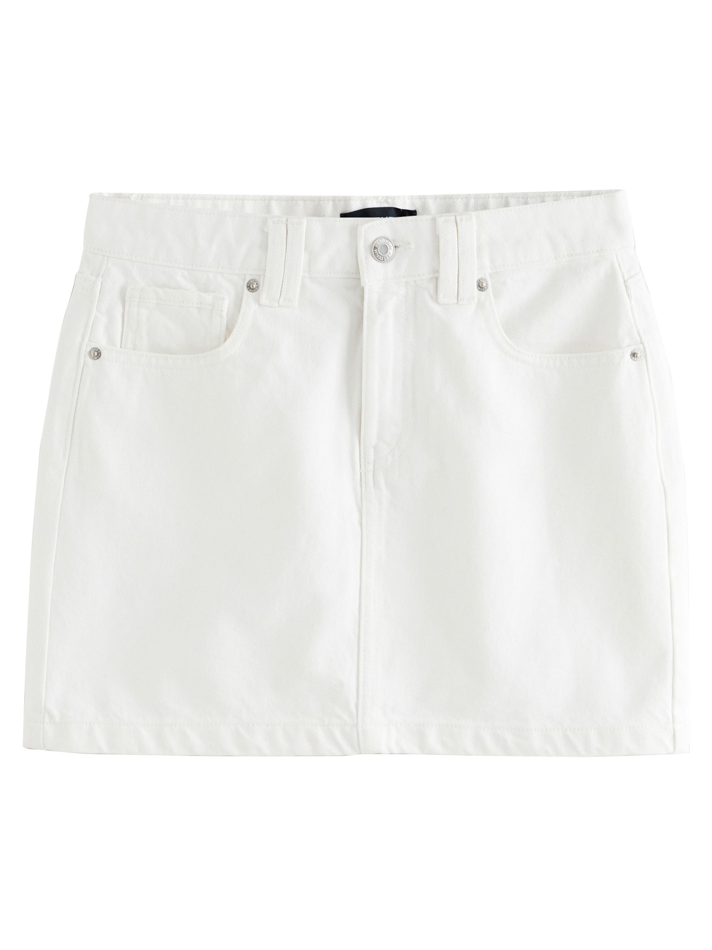 Gonna Next di colore bianco, Visualizzazione prodotti