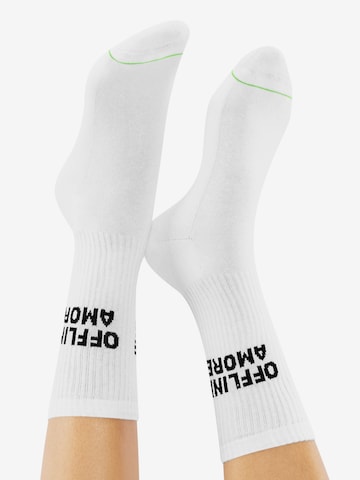 Chaussettes 'BIG BIG LOVE' CHEERIO* en blanc : devant