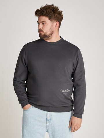 Calvin Klein Big & Tall Sweatshirt in Grau: Vorderseite