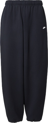 Nike Sportswear Свободный крой Штаны 'CLUB OS' в Черный: спереди