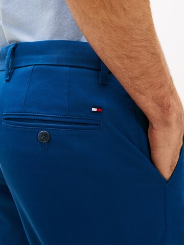 TOMMY HILFIGER Regular Chino Pants '1985' in Blue