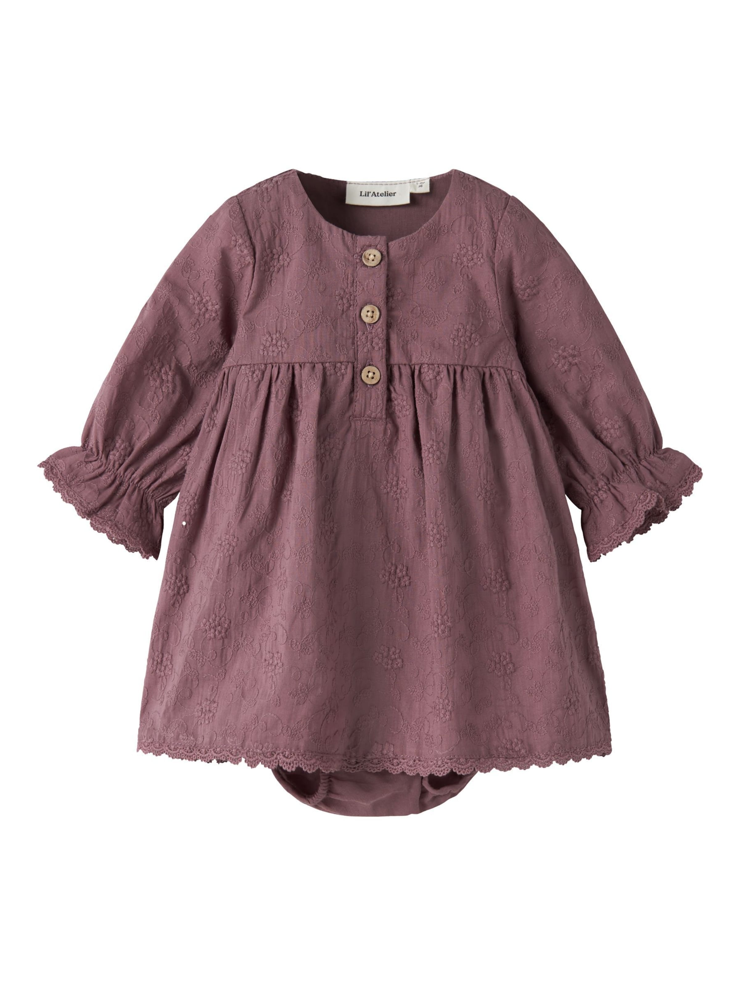 Abito di Lil'Atelier in lilla: frontale