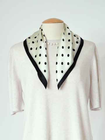 MayTree Scarf 'Seidentuch Punkte klein' in White
