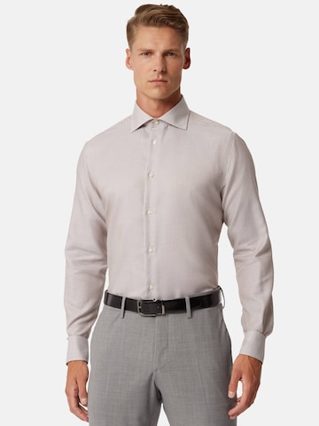 Coupe regular Chemise business Boggi Milano en beige : devant