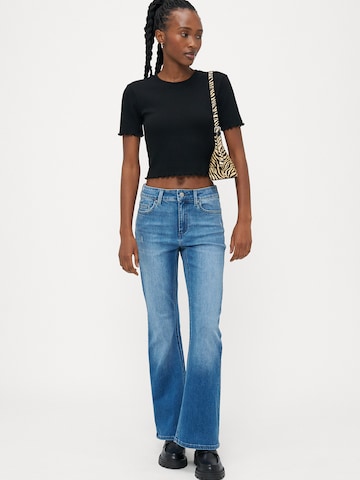 Only Petite Flared Jeans 'ONLBLUSH' in Blauw